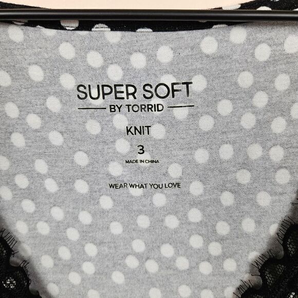 Torrid Babydoll Button-Front Top. Black & White 3X - Picture 10 of 12